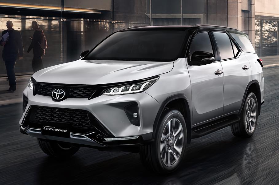 Обновлённый Toyota Fortuner, электрическая Lada Largus и ещё один кроссовер Haval: главное за неделю