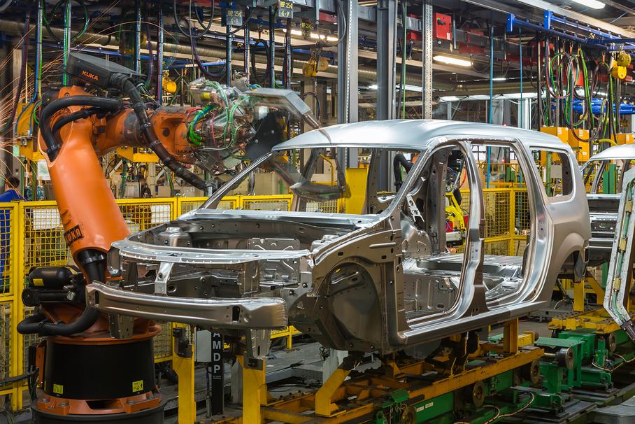 Сборка Lada Largus может возобновиться только в 2023 году