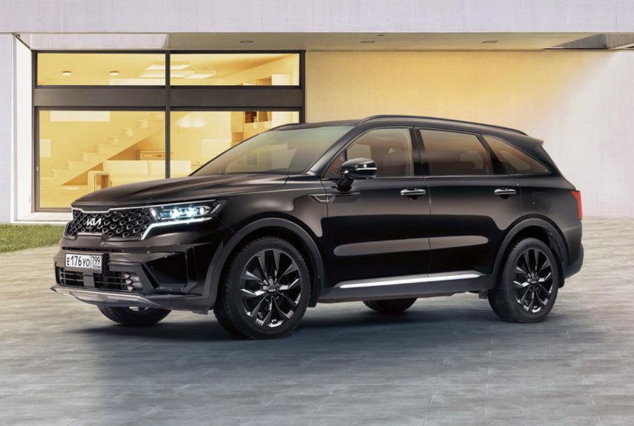 Kia раскрыла российские цены «очень черного» Sorento