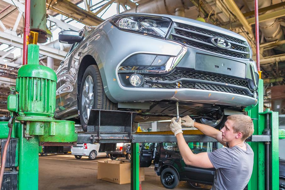 Раскрыты зарплаты, которые АвтоВАЗ предлагает «новобранцам»