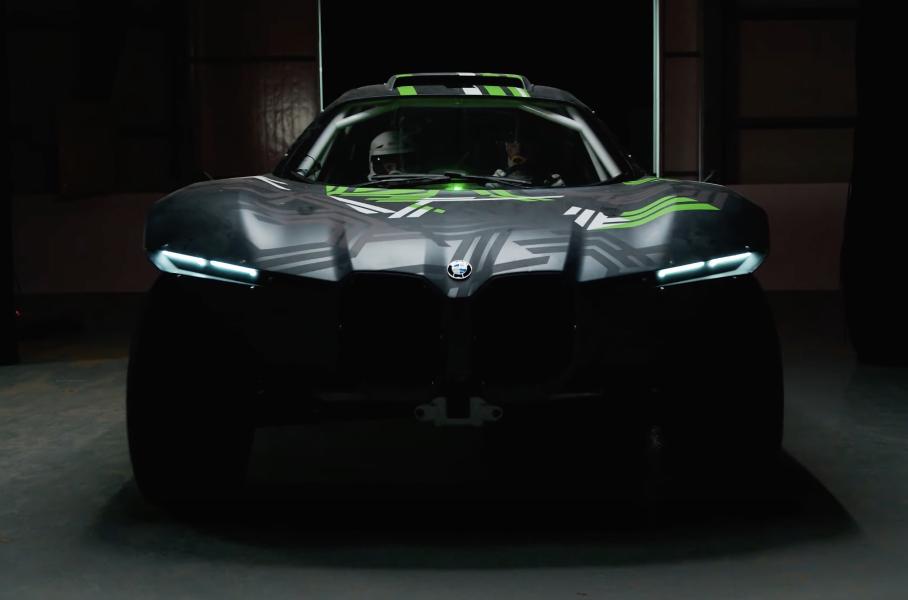 BMW показала на видео 544-сильный электрический багги