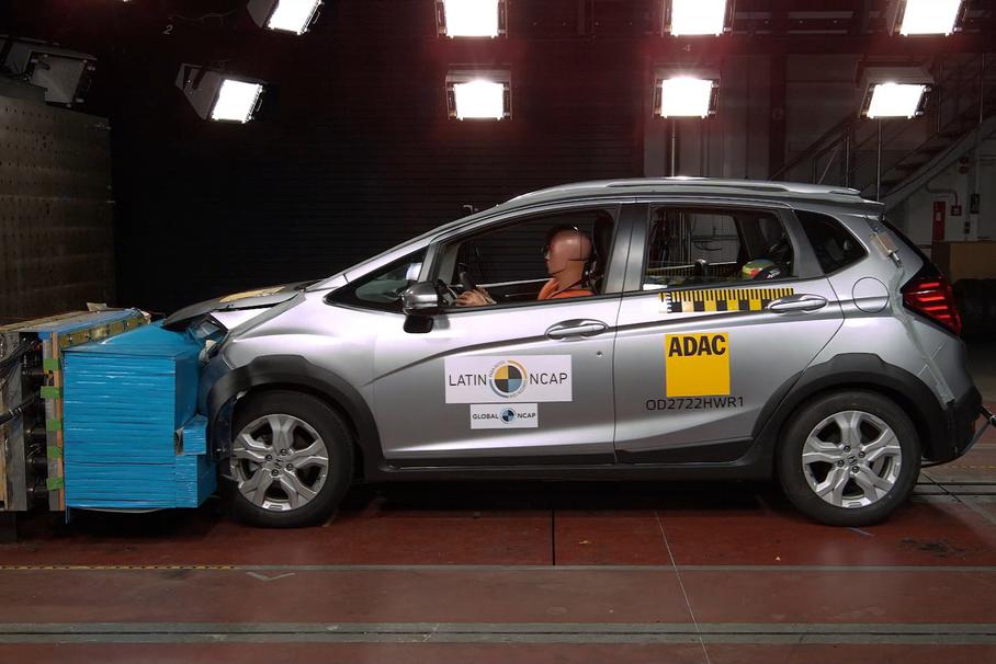 Бюджетный кроссовер Honda провалил краш-тест 