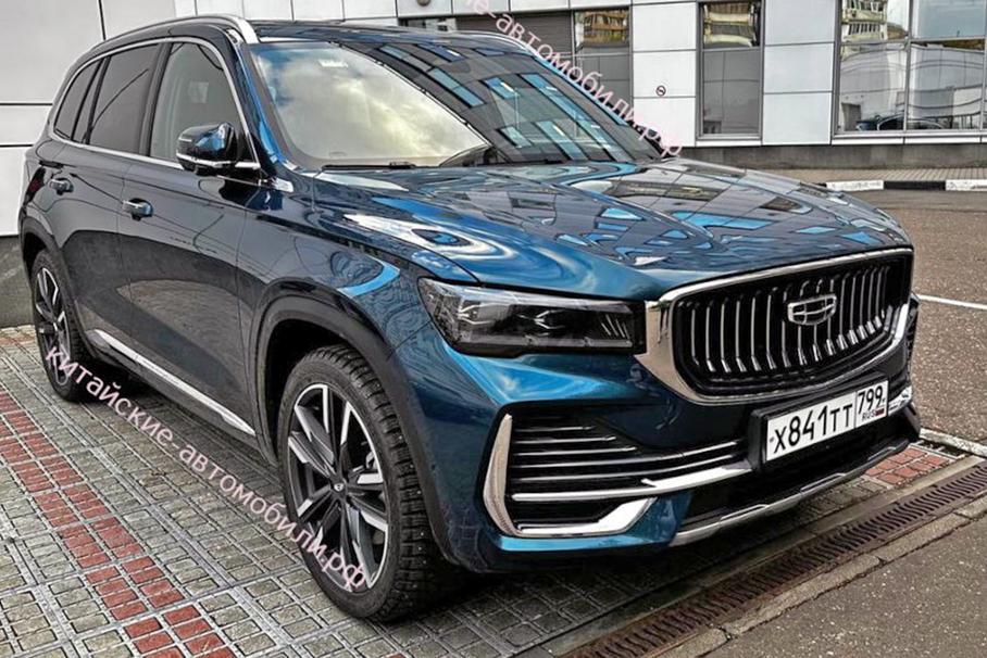 Geely Monjaro уже в Москве: первые фотографии без камуфляжа