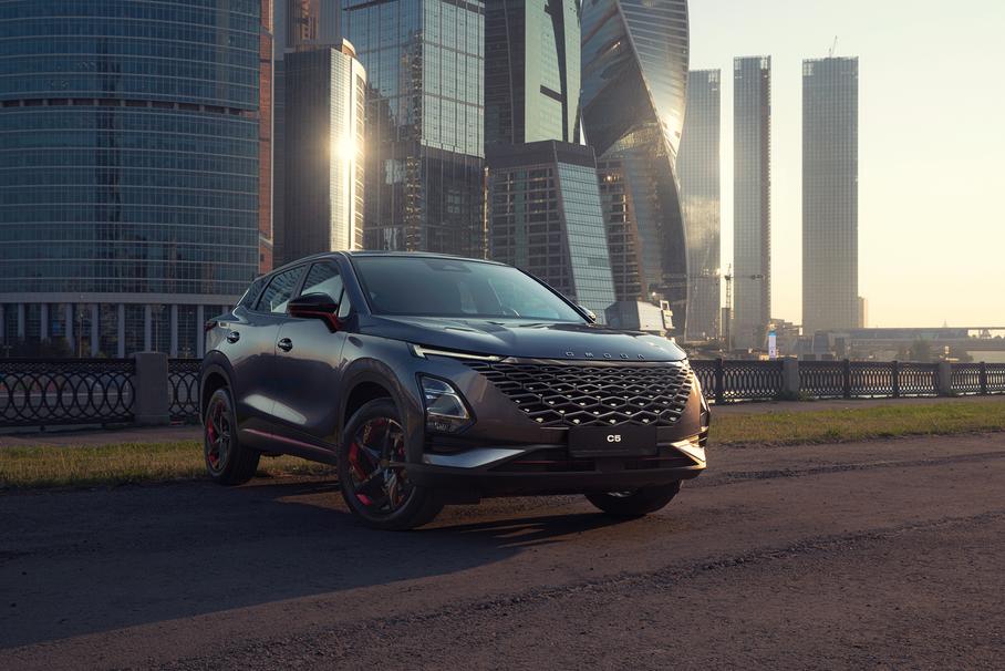 Раскрыта дата российской премьеры кроссовера Omoda C5