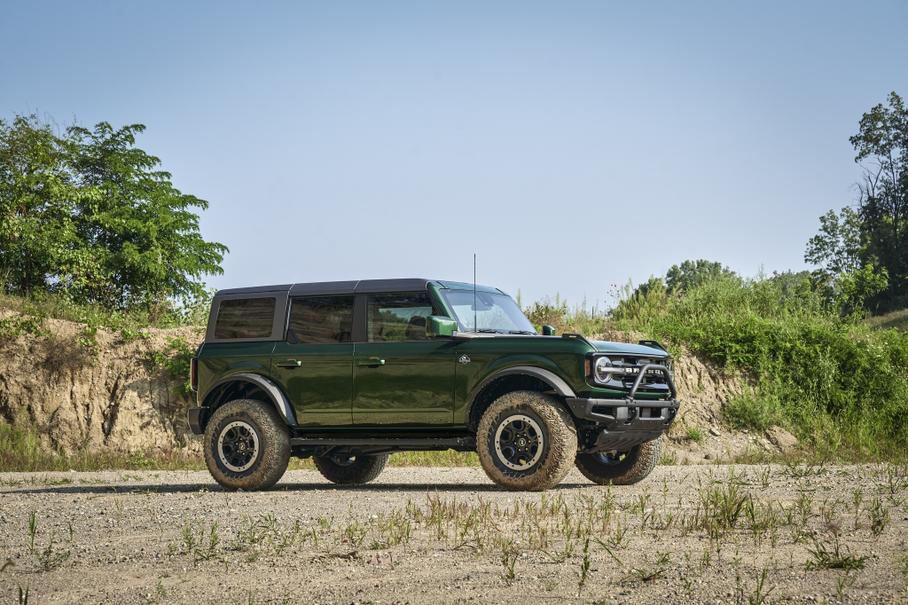 Ford Performance сделал Bronco и Explorer мощнее