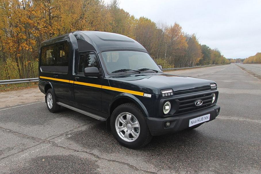 Представлен девятиместный минивэн Lada Niva Kub