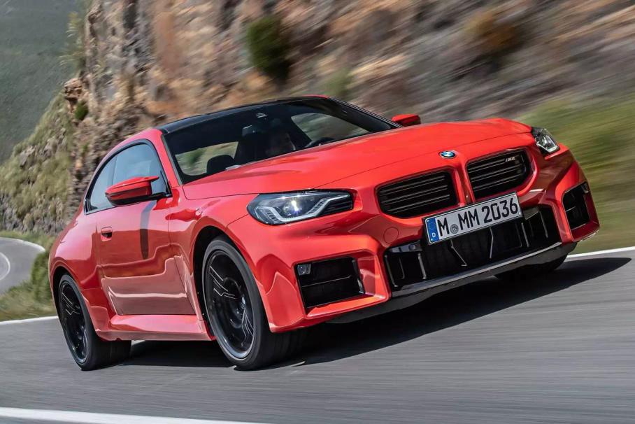 Новый BMW M2, обновлённый Lexus LS и прощальный Jaguar F-Type: главное за неделю