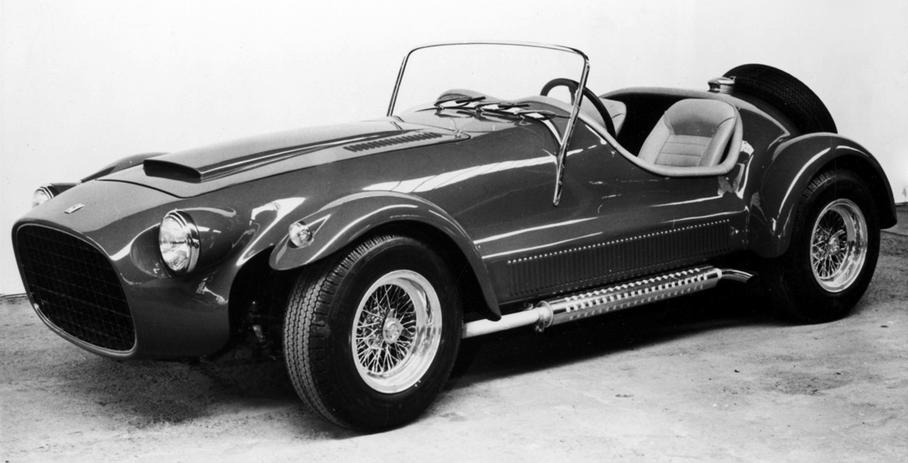 Улучшить что угодно: путь англичанина, способного перекроить Bentley и Ferrari