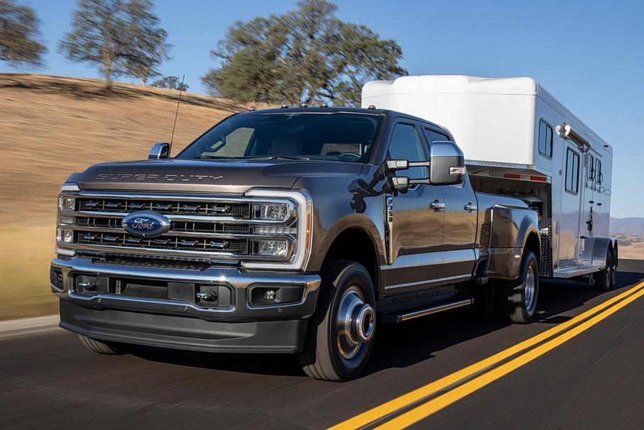 Ford раскрыл характеристики рекордного супердизеля V8