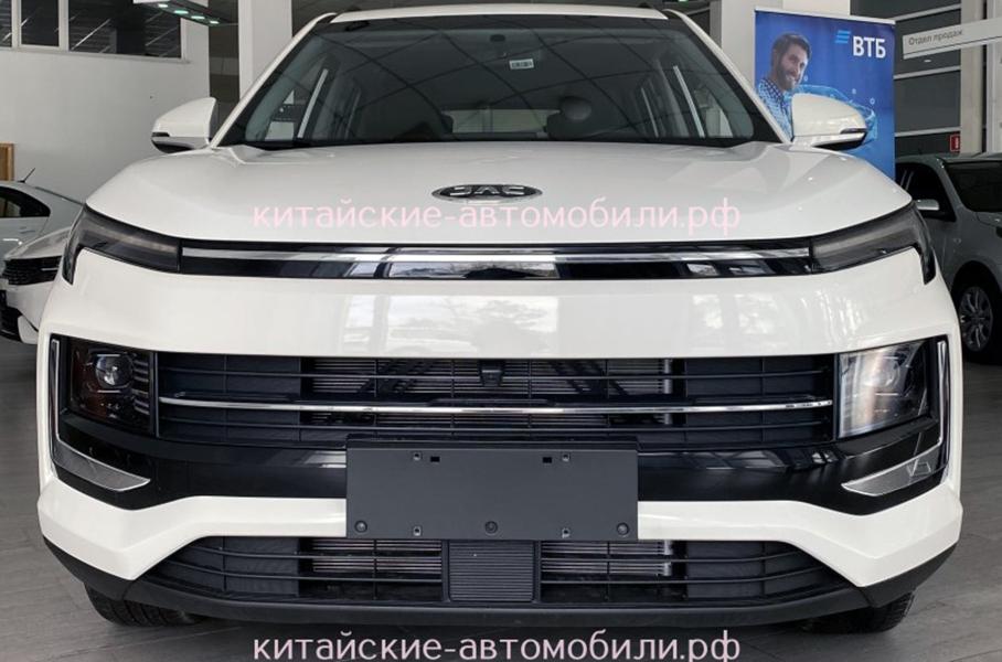 До России добрался кроссовер JAC JS4, премьера которого не состоялась