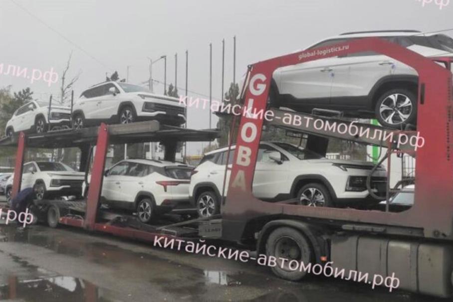 До России добрался кроссовер JAC JS4, премьера которого не состоялась