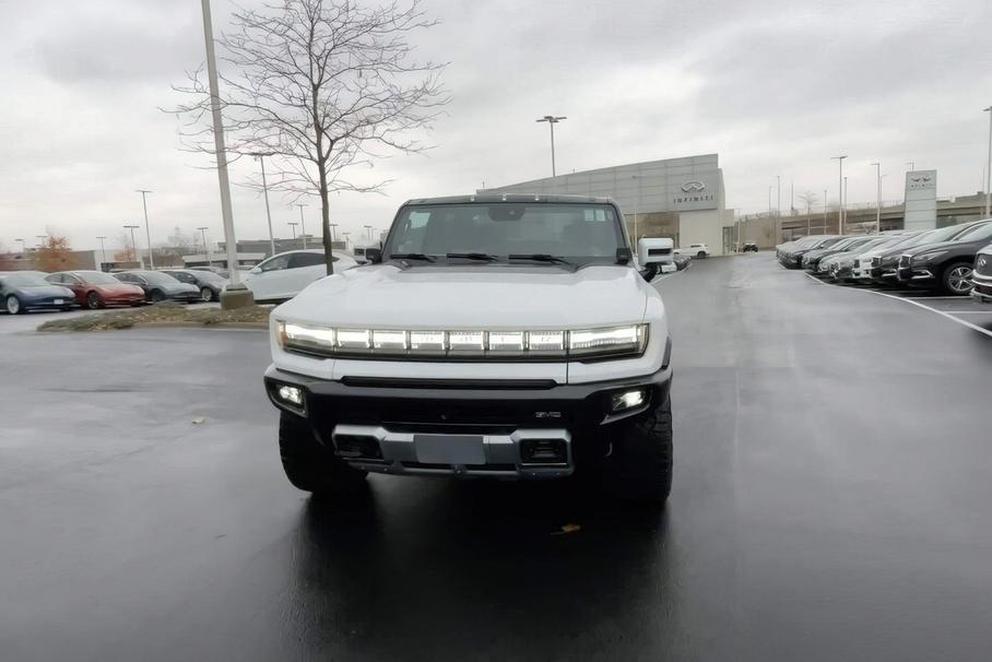 В России можно заказать электрический GMC Hummer