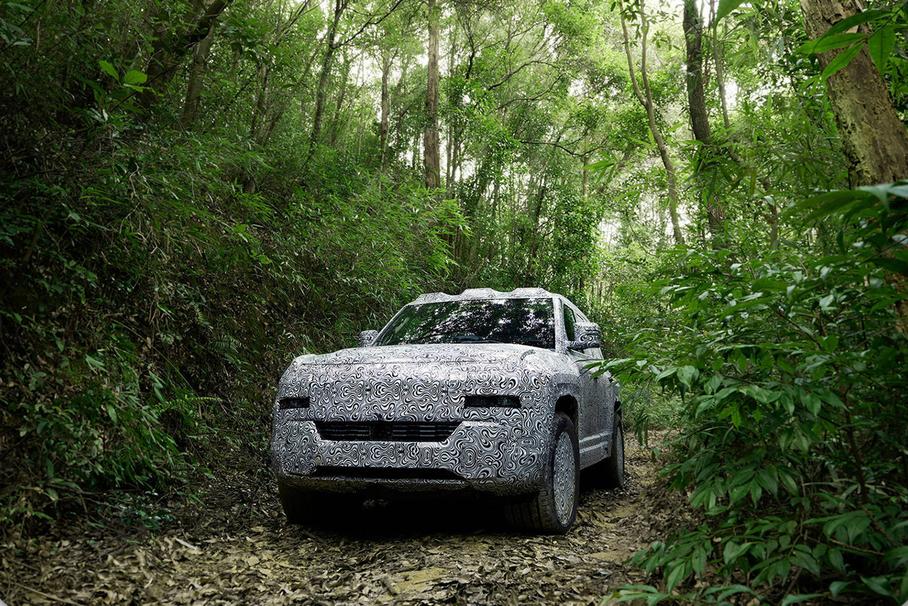 BYD показал «китайский G-Class» с четырьмя электромоторами