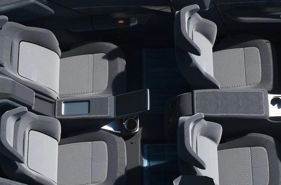 Индийский стартап показал электрический кроссовер в стиле Range Rover Velar за 3 млн рублей