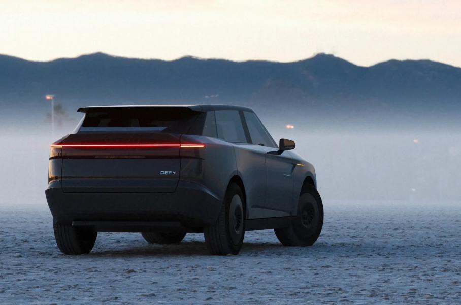 Индийский стартап показал электрический кроссовер в стиле Range Rover Velar за 3 млн рублей