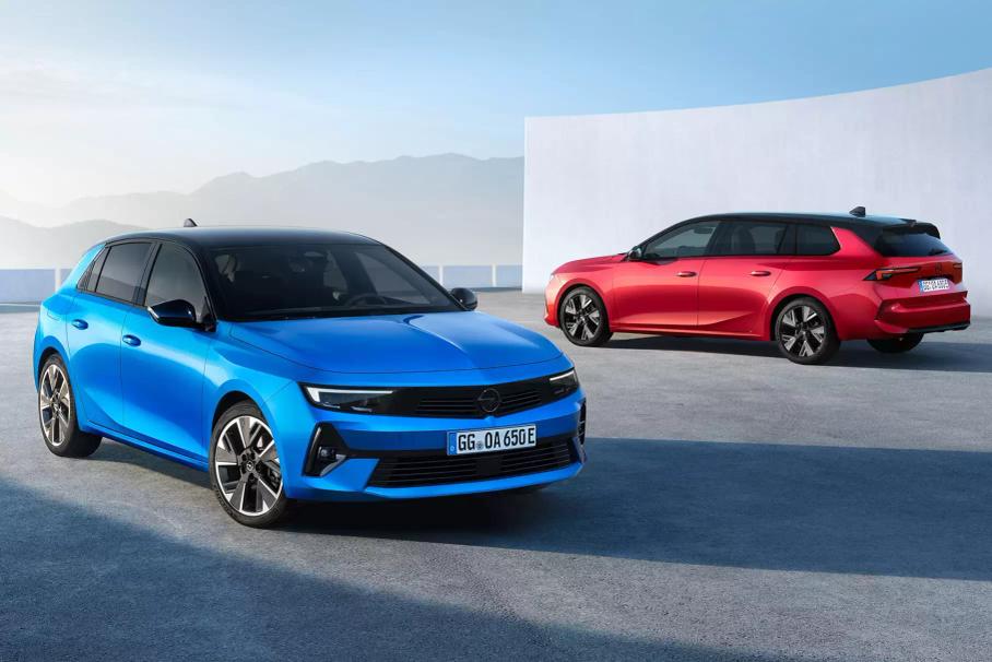 Внедорожный суперкар Lamborghini, мощные Audi RS 6 и RS 7, а также гиперкар De Tomaso: главное за неделю