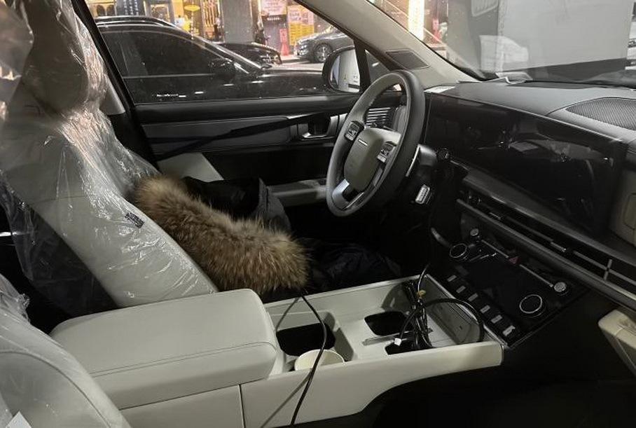 Раскрыт эффектный интерьер нового Hyundai Santa Fe