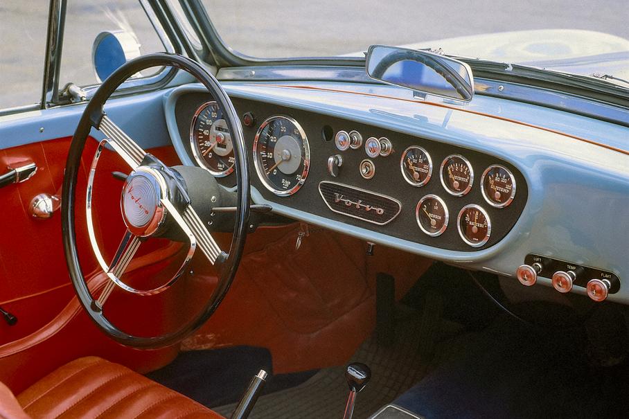 Volvo P1900