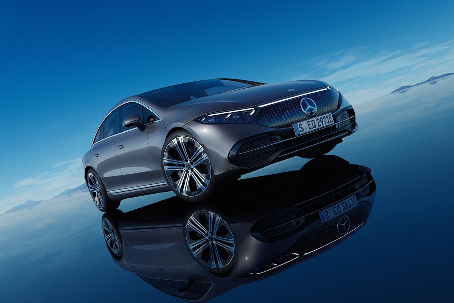 Mercedes-Benz EQS