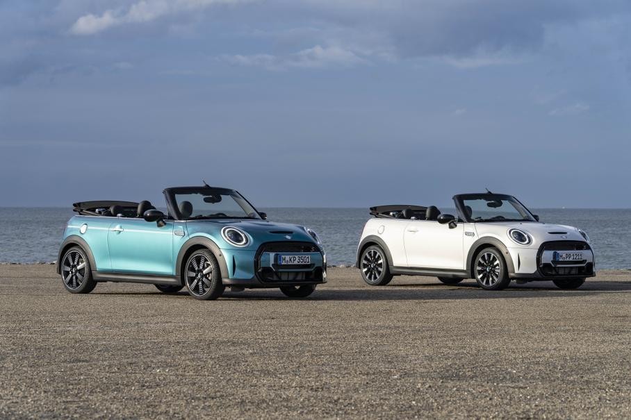 MINI отметила спецверсией юбилей собственных кабриолетов