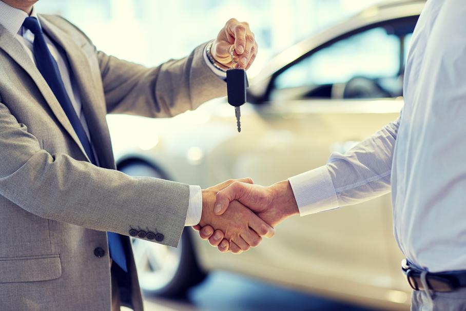 Власти ожидают рост продаж новых автомобилей до 1 млн в 2023 году