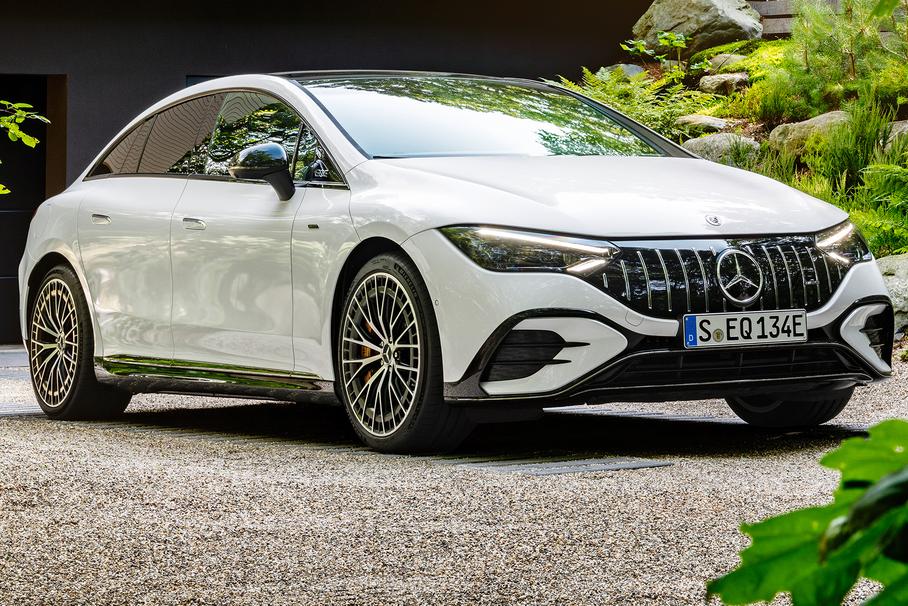 Mercedes-AMG EQE 53