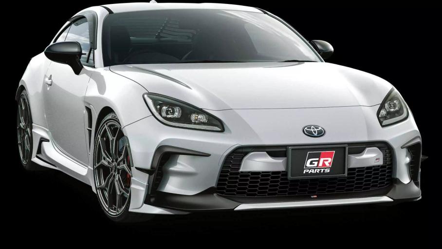 Gazoo Racing разработала аксессуары для GR 86