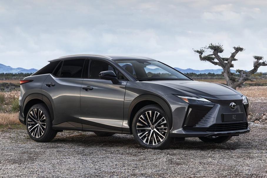 Lexus RZ