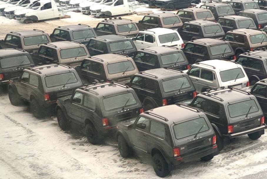 АвтоВАЗ возобновил сборку вездеходов Lada Niva Bronto