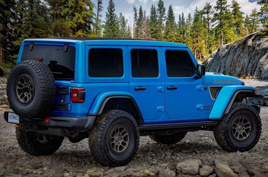 Jeep улучшил проходимость экстремального Wrangler Rubicon