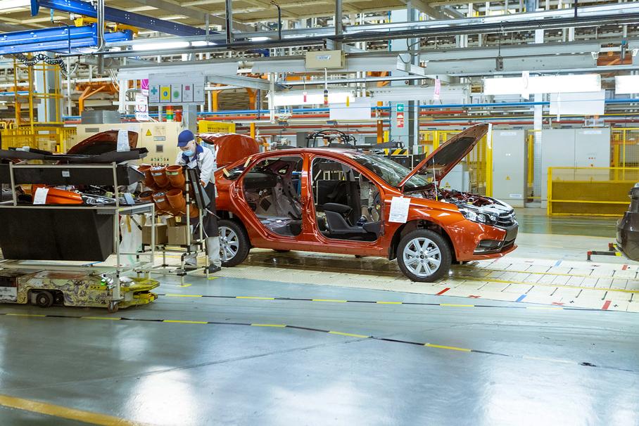 Раскрыт объем производства новой Lada Vesta в 2023 году