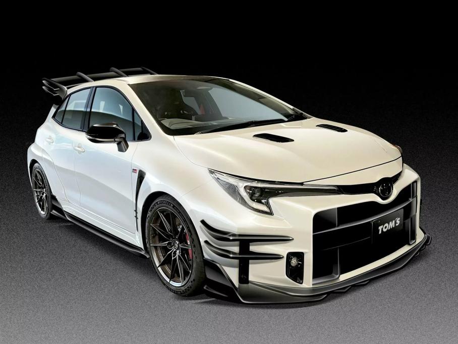 Раллийный пилот помог тюнерам доработать Toyota GR Corolla