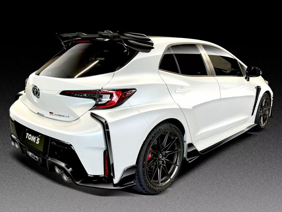Раллийный пилот помог тюнерам доработать Toyota GR Corolla