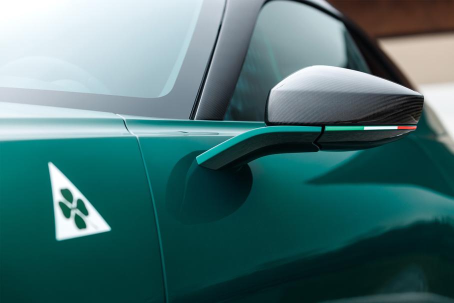 Alfa Romeo распродала ещё не показанный спорткар в стиле 1960-х