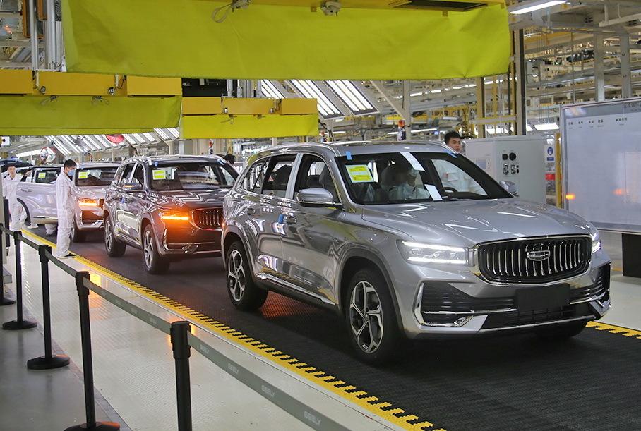 Кроссоверы Geely Monjaro (Xingyue L) на китайском заводе холдинга