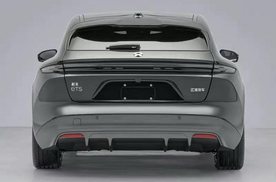 Nio ET5