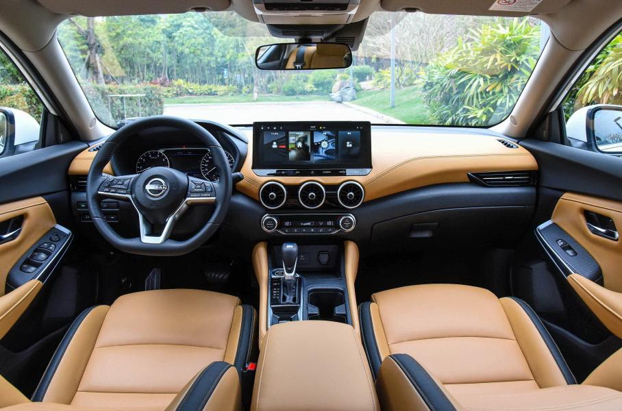 Интерьер обновлённого Nissan Sylphy для Китая