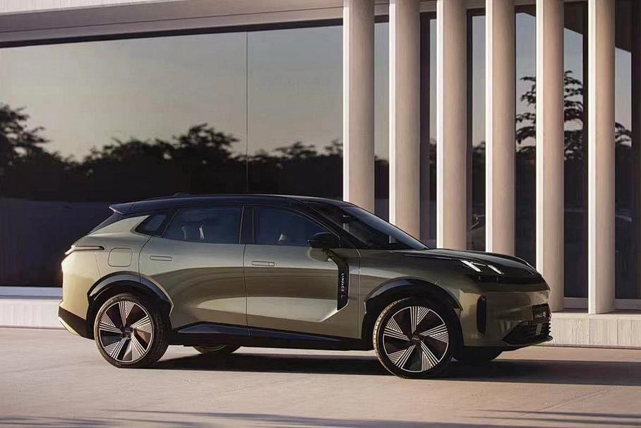 Lynk & Co 08