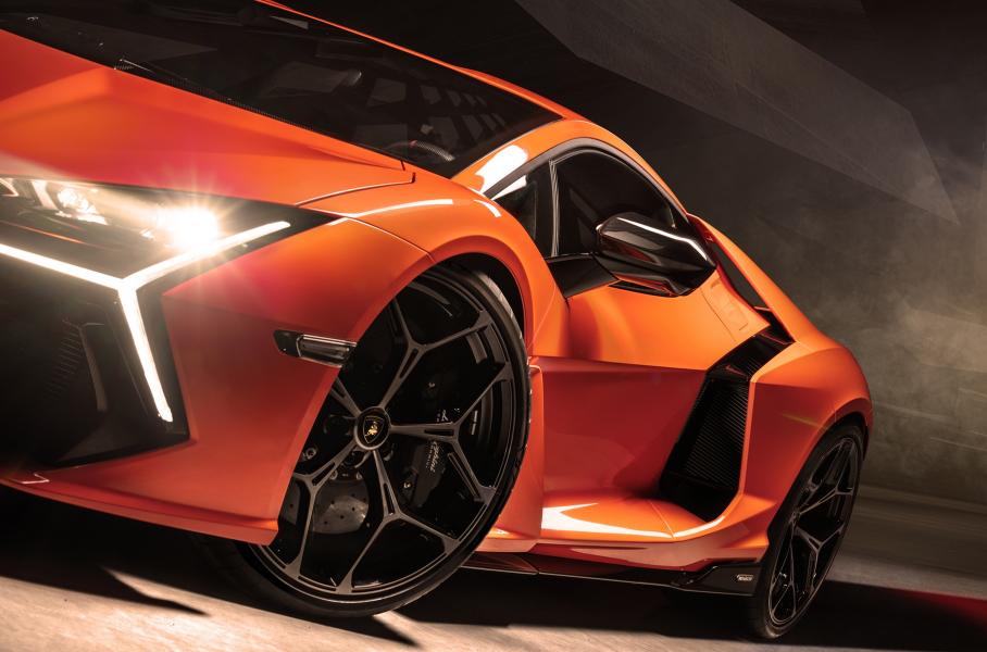 Представлен преемник Lamborghini Aventador: 1015 сил и 2,5 секунды до 100 км/ч