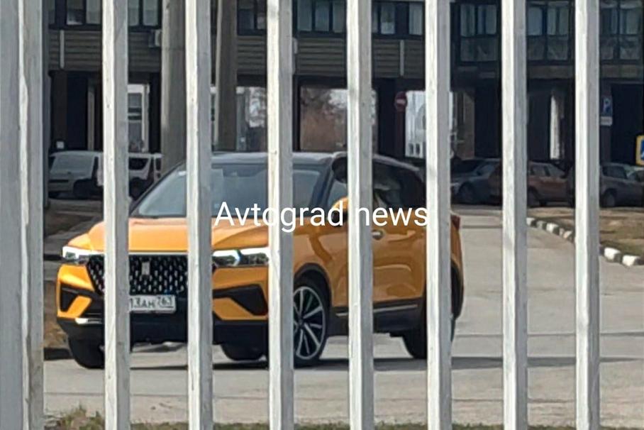 FAW Bestune T77