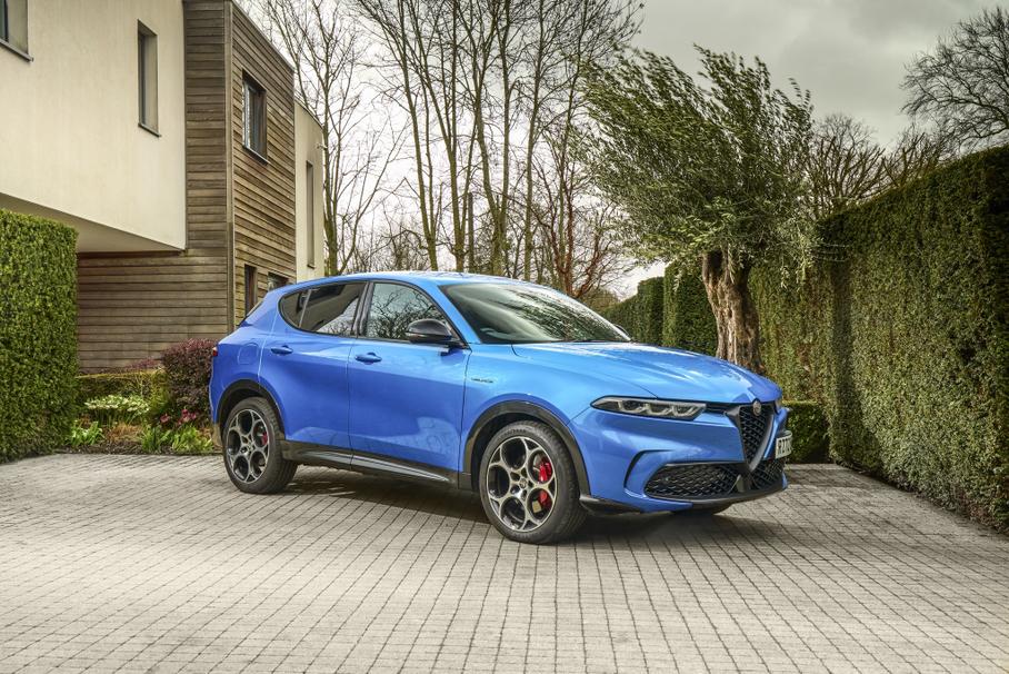 Alfa Romeo представила особый детский кроссовер Tonale