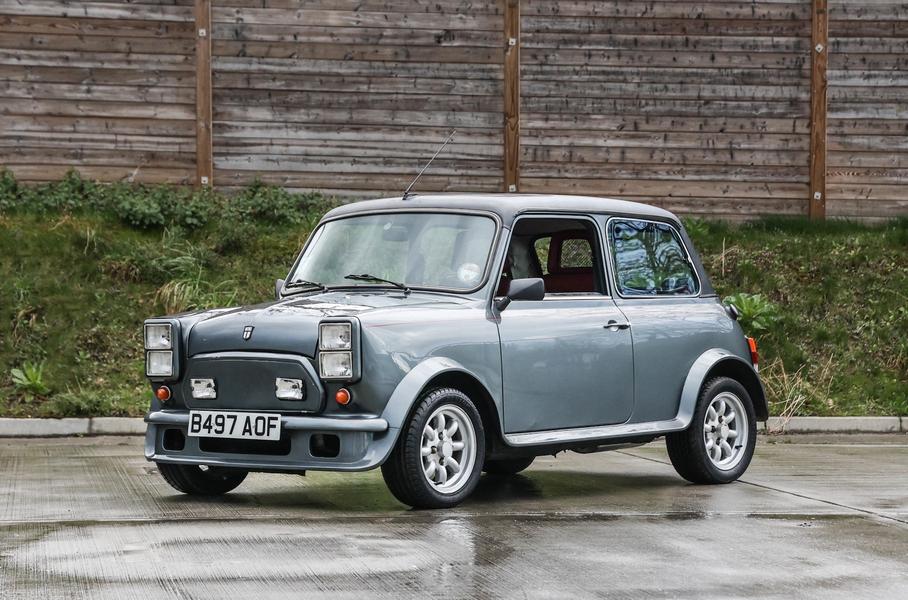 Необычный MINI саудовского принца продадут с аукциона