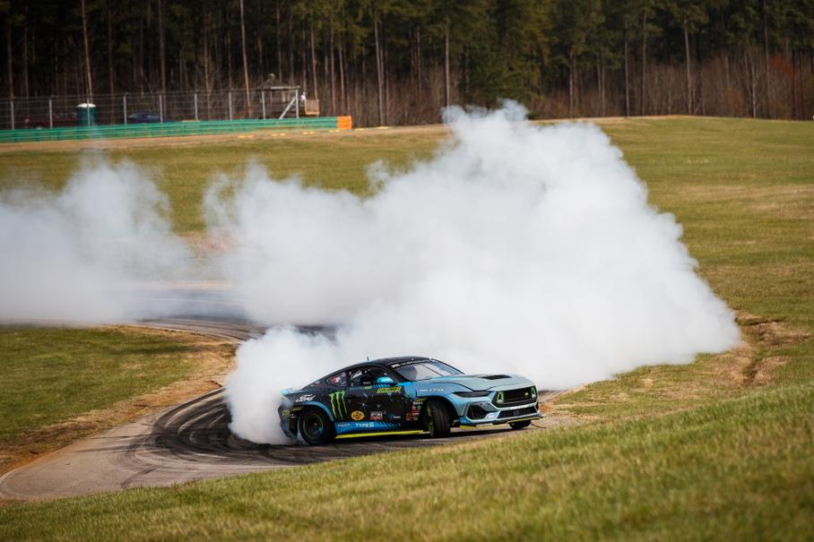 Ford сделал 1300-сильный Mustang специально для дрифта