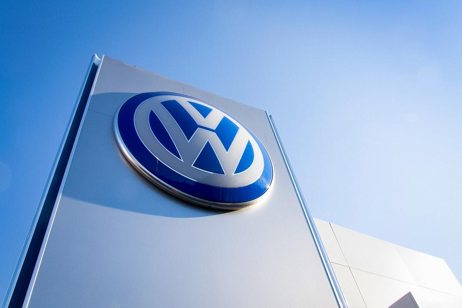 Горьковский автозавод потребовал взыскать с Volkswagen 28 миллиардов рублей