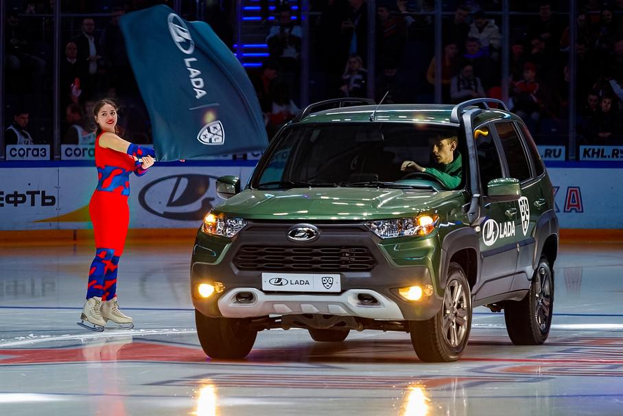 «Хоккейная» Lada Niva Travel: известна стоимость