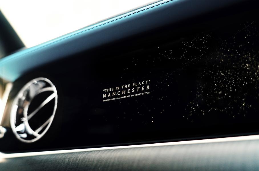 Rolls-Royce построил уникальный Ghost в честь Манчестера