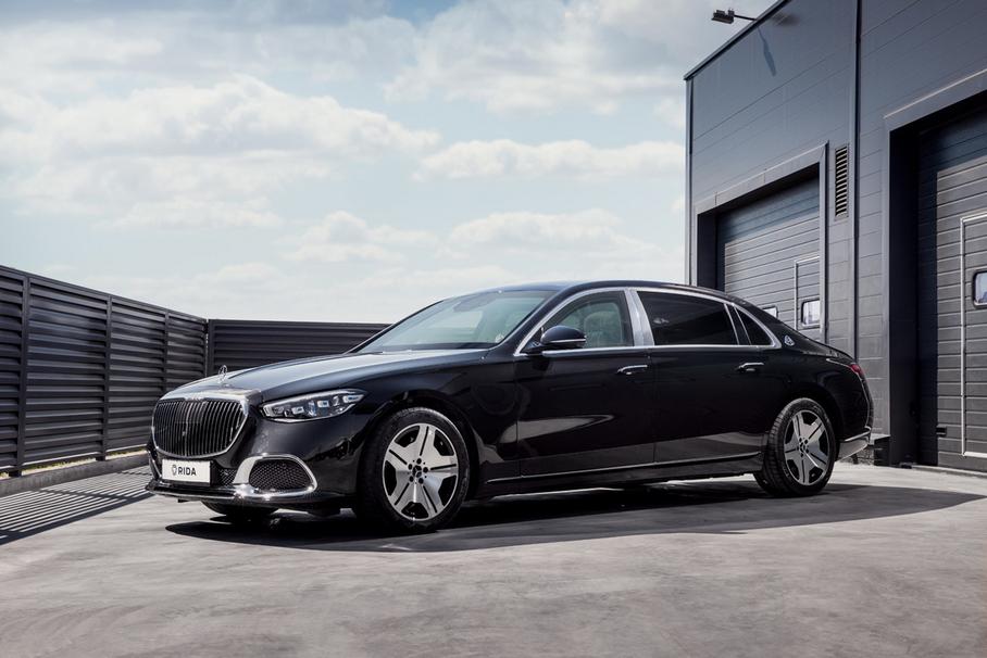 В России забронировали новый лимузин Maybach раньше «Мерседеса»