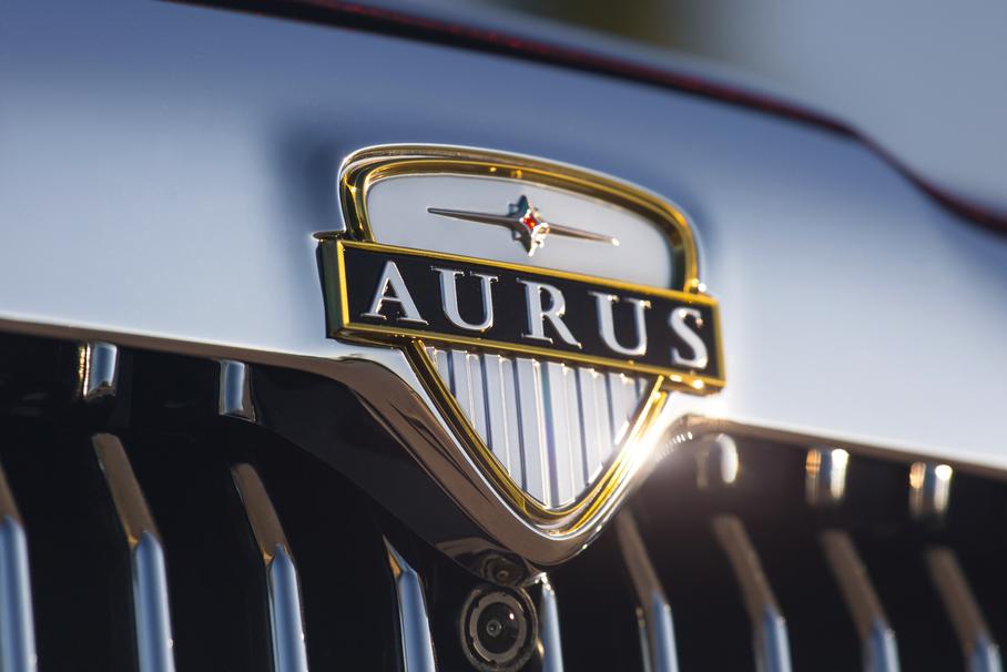 Продажи Aurus сократились вдвое — до двух машин в месяц