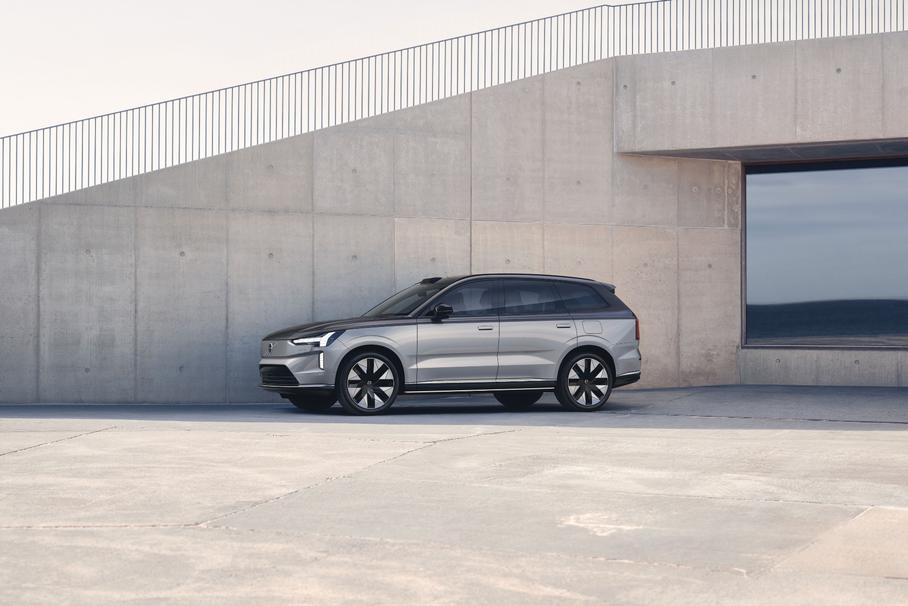 Volvo EX90