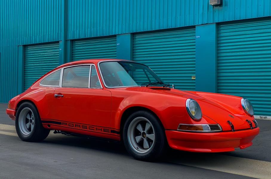 Посмотрите на 440-сильный электрический Porsche 911 ST